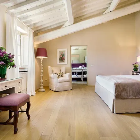 La Pietra Del Cabreo Hotel